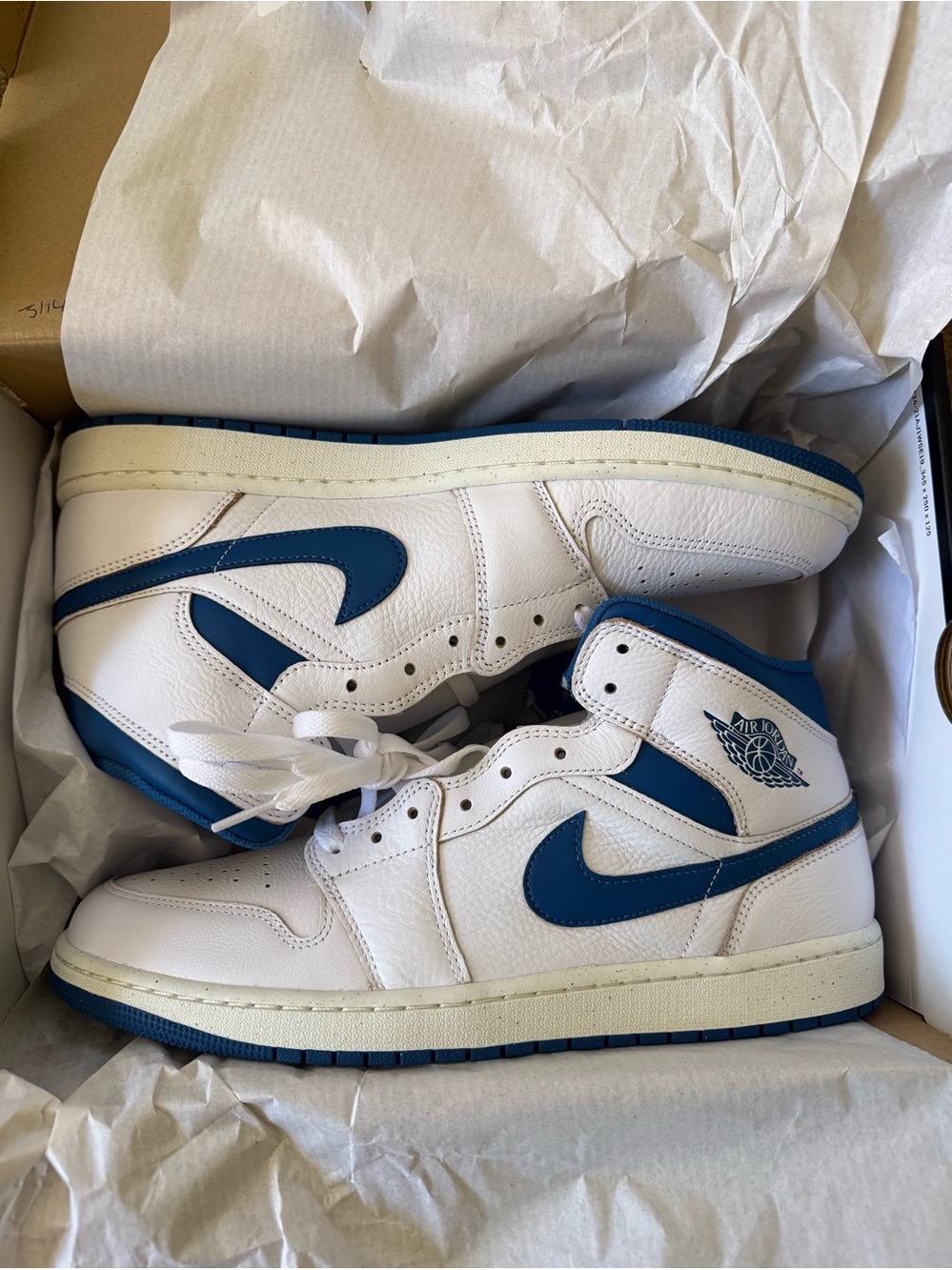 Jordan• 1 Mid SE in White, Industrial Blue, Sail